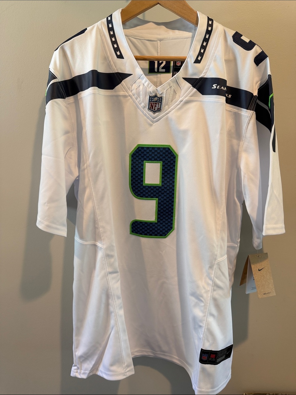 NFL Nike Vapor F.U.S.E. Engineered Men's M Seattle Seahawks Walker III Jersey